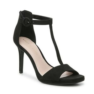 NEW KK-Conradd Black Heels